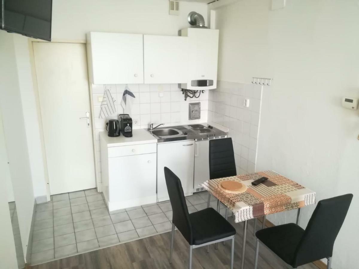 Ferienwohnung Hietzing เวียนนา ภายนอก รูปภาพ